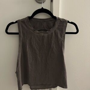 Lululemon Athletica Gray Muscle Crop Top